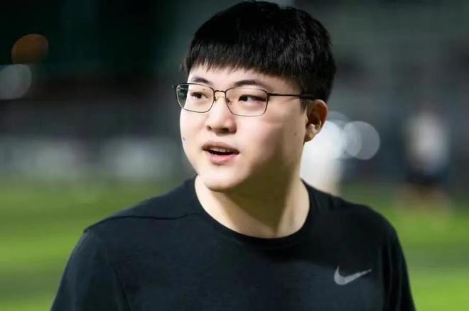  Uzi新星比分优势明显表现惊艳，瑞士队未来可期！